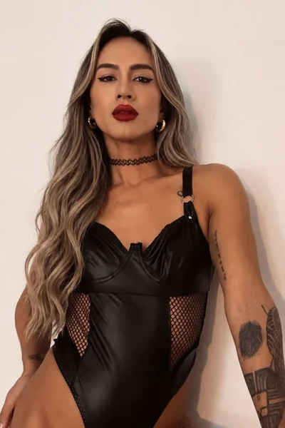 Mina Rossi (26 años) — Rosario, Argentina - 10