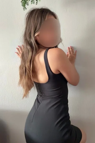 Elena (24 anos) — Madrid, España - 56