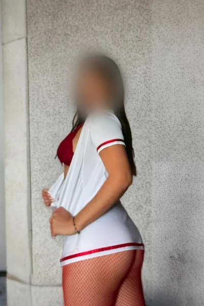 Elena (24 anos) — Madrid, España - 42