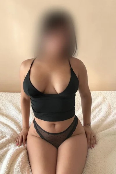 Elena (24 anos) — Madrid, España - 22