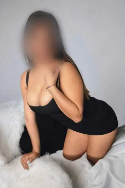 Elena (24 anos) — Madrid, España - 49