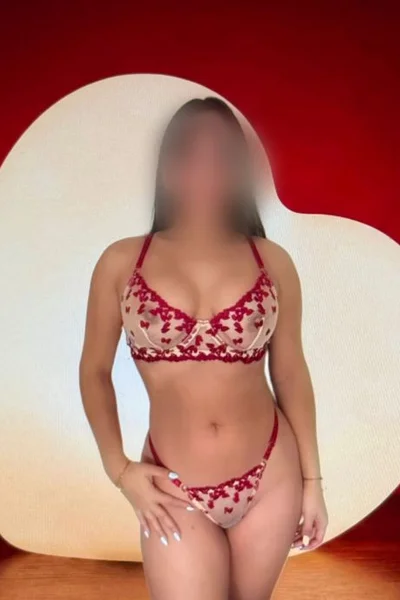 Elena (24 anos) — Madrid, España - 48