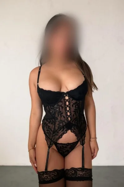 Elena (24 anos) — Madrid, España - 2