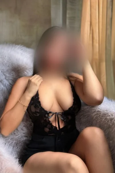Elena (24 anos) — Madrid, España - 39