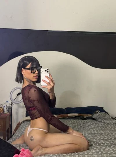 Lucre (22 anos) — Floresta, Argentina - 14
