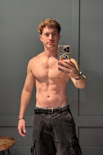Bruno (26 years) — Madrid, España - 1
