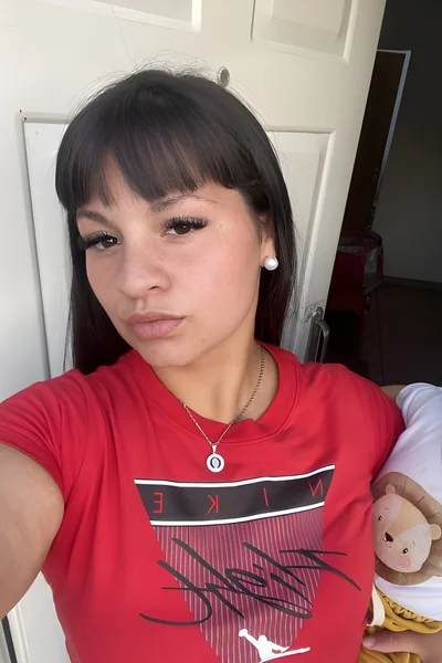 Mohana (23 anos) — La Matanza
