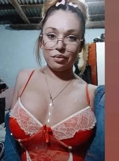 Ambar (27 años) — San Miguel, Argentina - 5