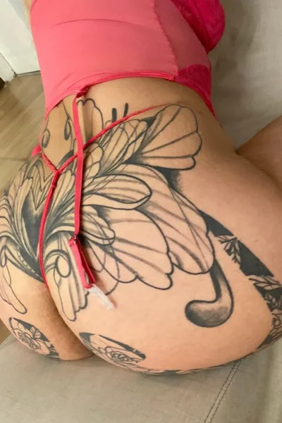 Lola (25 anos) — San Miguel, Argentina - 3