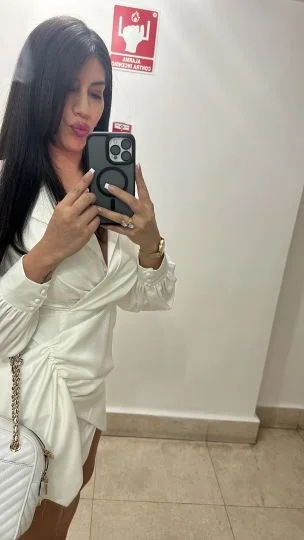 Kataleya (31 anos) — Las Condes, Chile - 20