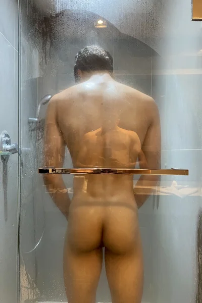 Thiago (22 años) — Rio de Janeiro, Brasil - 2