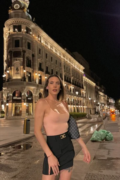 Malenita (30 anos) — Palermo, Argentina - 77