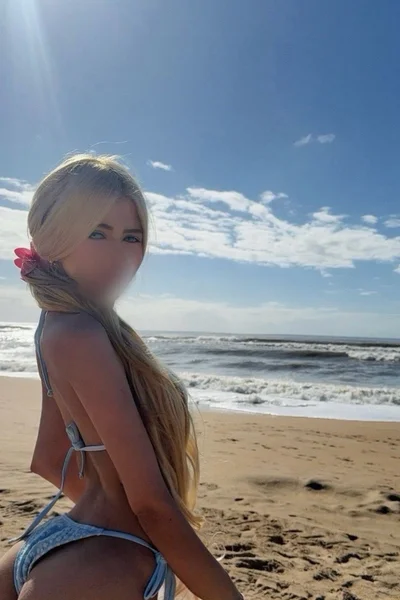 Svetlana (22 anos) — Palermo, Argentina - 15