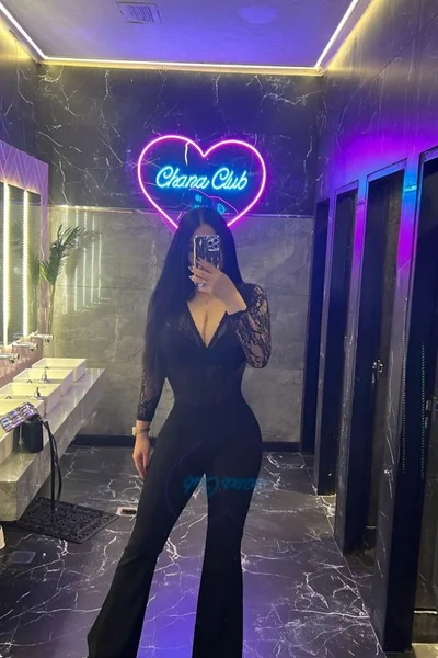 Salome (30 anos) — Recoleta, Argentina - 10