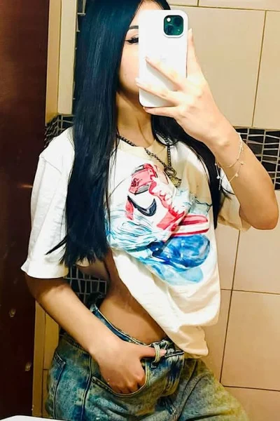 Valentina (19 anos) — Microcentro, Argentina - 6
