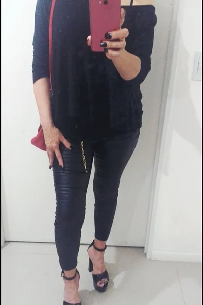 Alessandra (52 años) — Capital, Argentina - 17