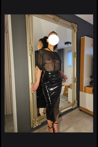 Alessandra (52 años) — Capital, Argentina - 6