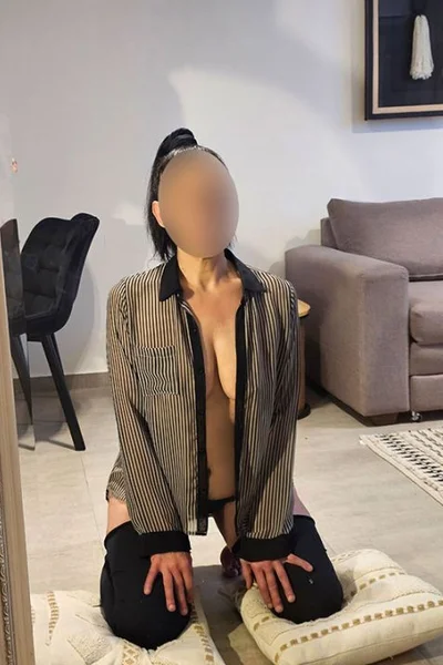 Alessandra (52 años) — Capital, Argentina - 12