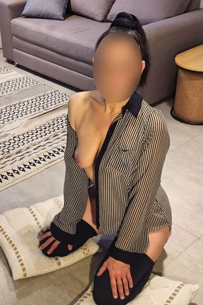 Alessandra (52 años) — Capital, Argentina - 5