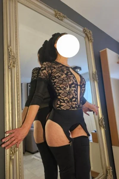 Alessandra (52 años) — Capital, Argentina - 14