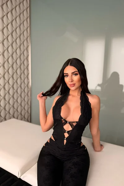 Alessa (29 anos) — Puerto Madero, Argentina - 5
