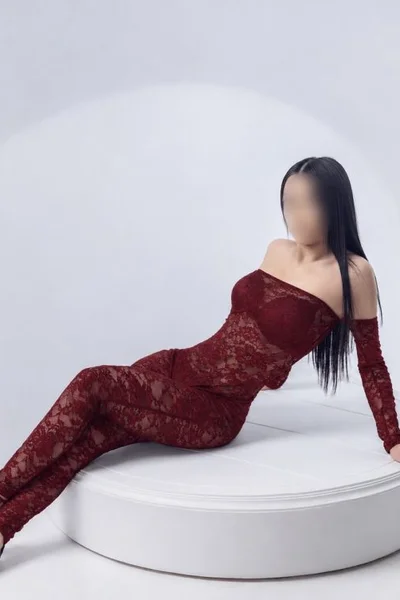 Cassie Zs (22 años) — Liniers, Argentina - 2