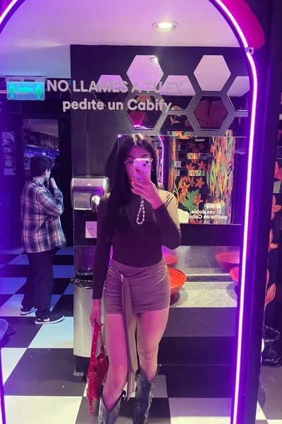Maia Galar (21 años) — Palermo, Argentina - 5