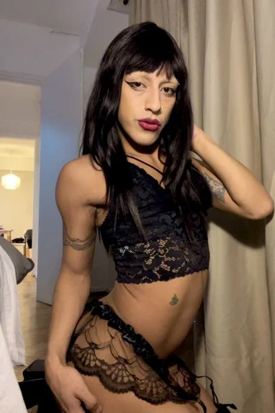 Ursula (22 anos) — La Plata, Argentina - 6