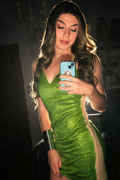 Erica ZO (28 años) — Morón, Argentina - 1