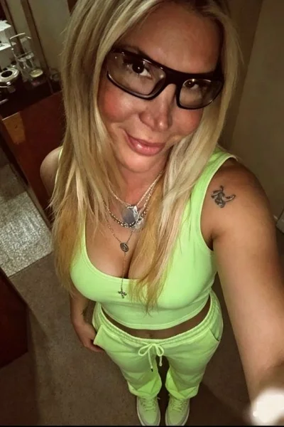 Alejandra (40 años) — San Vicente, Argentina - 12