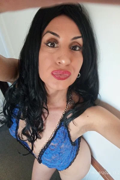 Alexia. (37 años) — Capital, Argentina - 3