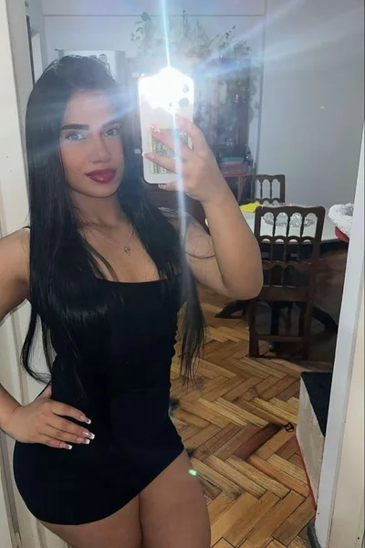 Ivon (24 años) — Palermo, Argentina - 25