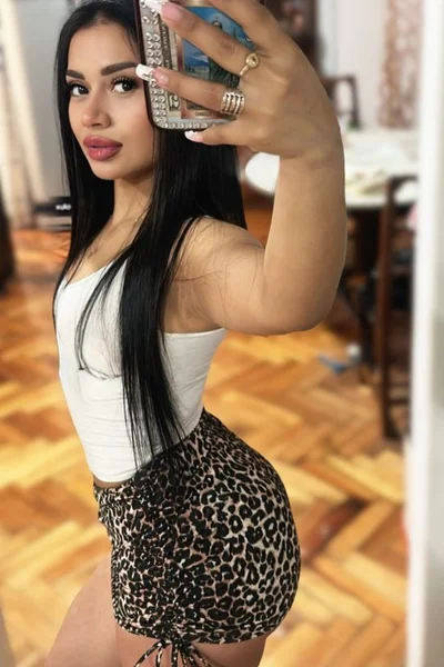 Ivon (24 años) — Palermo, Argentina - 2