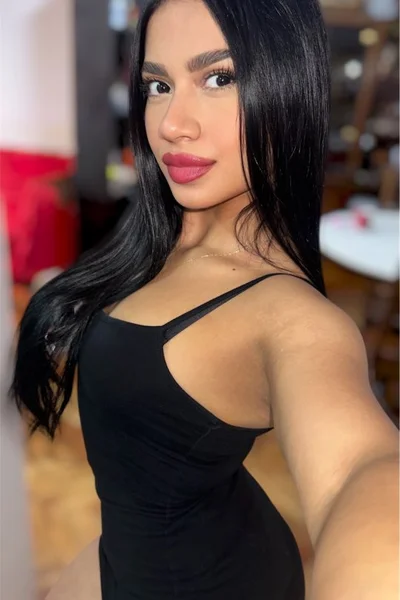 Ivon (24 años) — Palermo, Argentina - 13