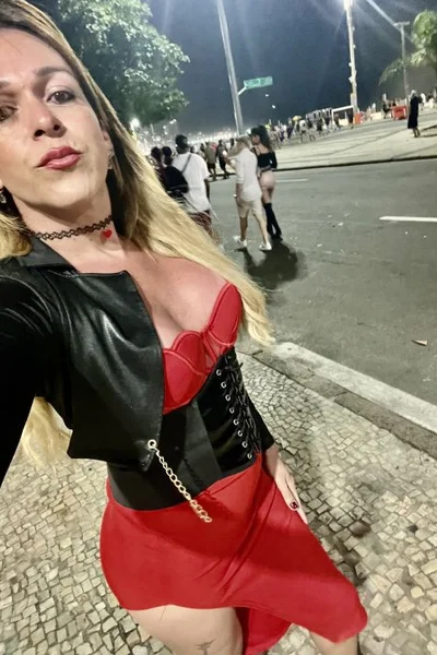 Claudia Acosta (40 años) — Microcentro, Argentina - 178