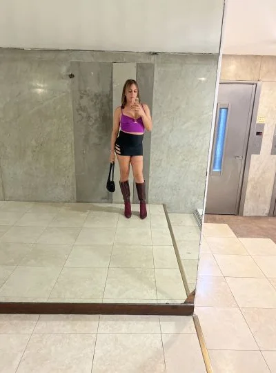 Claudia Acosta (40 años) — Microcentro, Argentina - 29