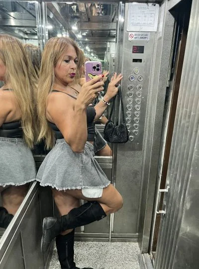 Claudia Acosta (40 años) — Microcentro, Argentina - 6