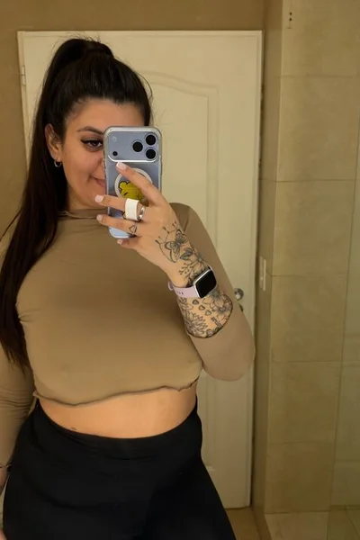 Deby (32 años) — Parque Chacabuco, Argentina - 1