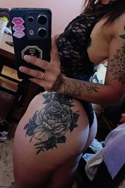 Luli (30 años) — Cañuelas, Argentina - 1