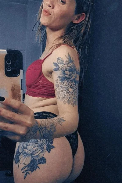 Luli (30 años) — Cañuelas, Argentina - 4