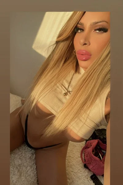 Jazmin Paris (29 años) — Nueva Cordoba, Argentina - 24