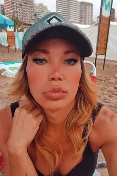 Luciana del Mar (27 años) — Nuñez, Argentina - 1