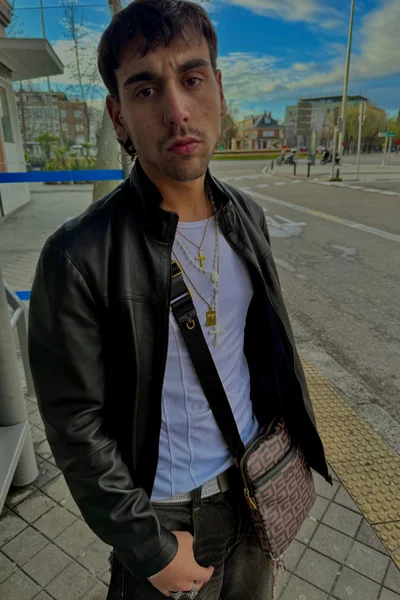 Daniito (23 años) — Madrid, España - 11