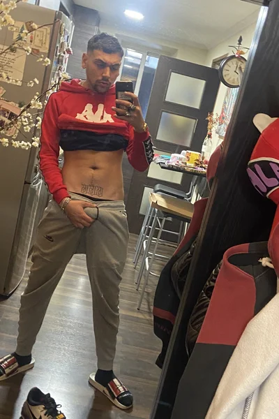Daniito (23 años) — Madrid, España - 9