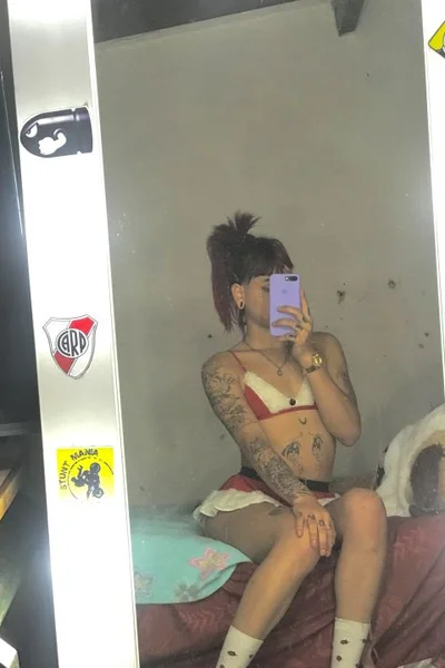 Amparo Paz (22 años) — Malvinas Argentinas, Argentina - 118