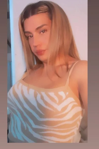 Yasmin  zs (23 años) — Lanús, Argentina - 1