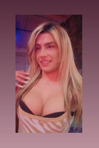Yasmin  zs (23 años) — Lanús, Argentina - 23
