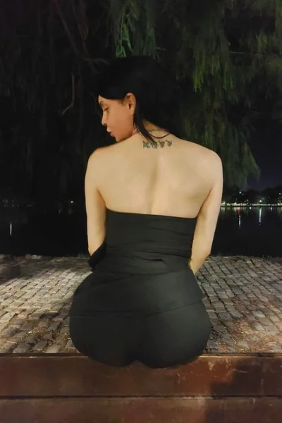 Rubi F (39 años) — Palermo, Argentina - 21