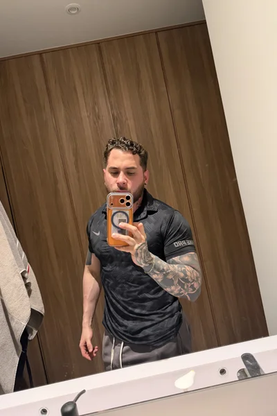 Vladimir (28 anos) — Ciudad de México, México - 3