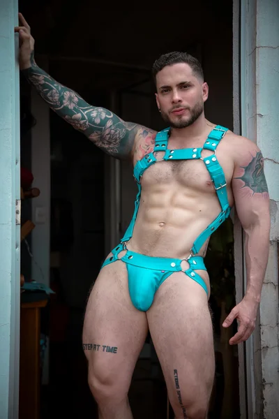 Vladimir (28 anos) — Ciudad de México, México - 5